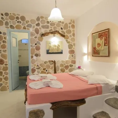 Evi's ゲストハウス Tholária