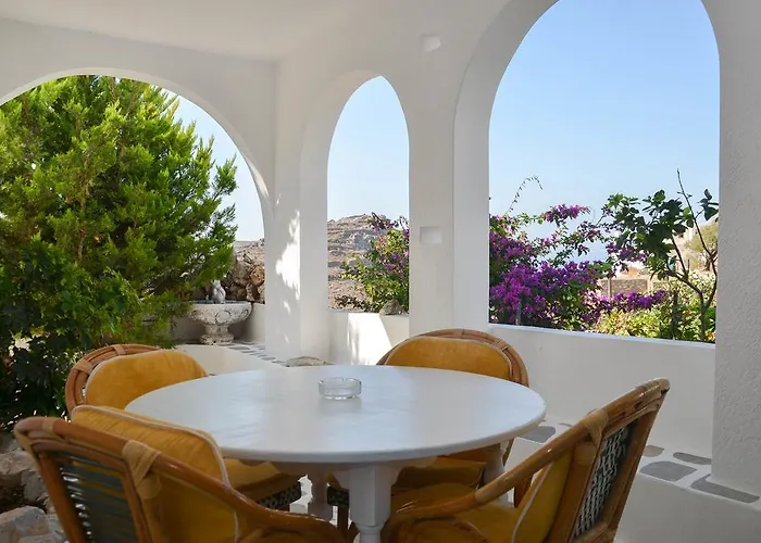 Evi's Guest house Tholaria