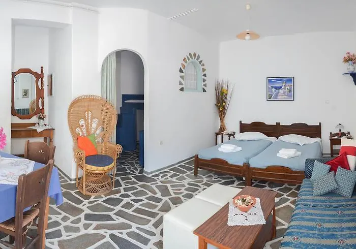 Evi's 3* Θολάρια